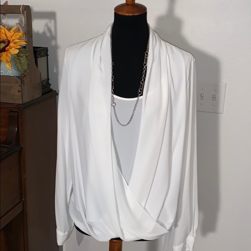 Beautiful ivory blouse NWOT